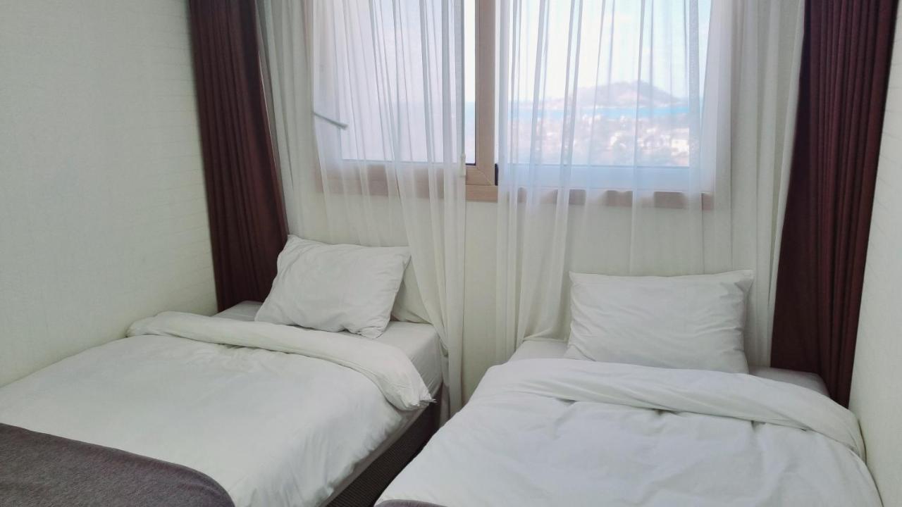 Hi Jeju Hotel Екстер'єр фото