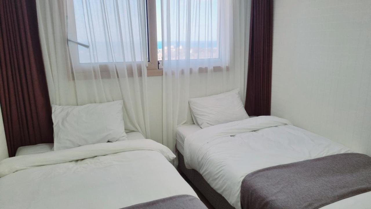 Hi Jeju Hotel Екстер'єр фото