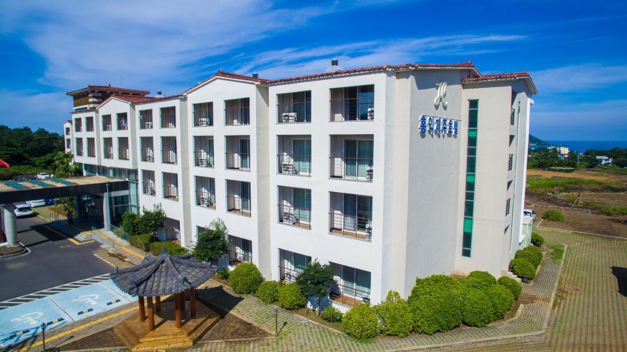 Hi Jeju Hotel Екстер'єр фото